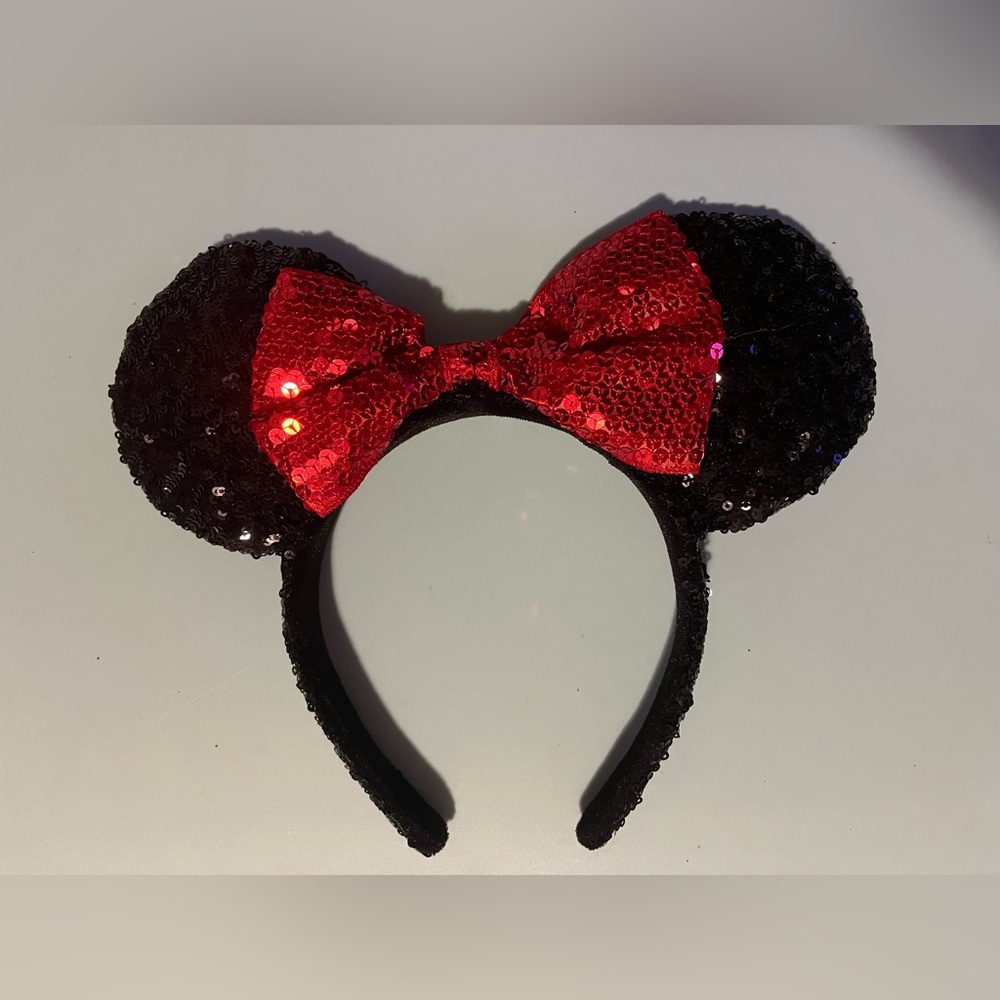 Disney Parks Black & Red Sequin Bow Minnie Mickey Mouse Ears Headband Costume🐭